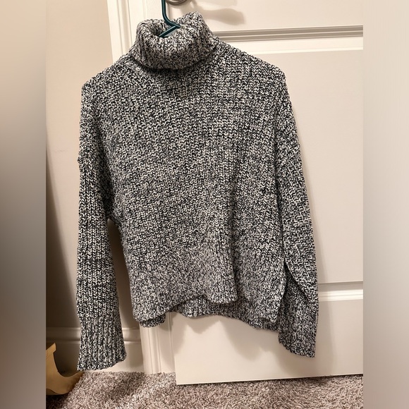 Madewell Wide Rib Turtleneck Sweater, Size Small in Cookies and Cream. - Picture 8 of 9